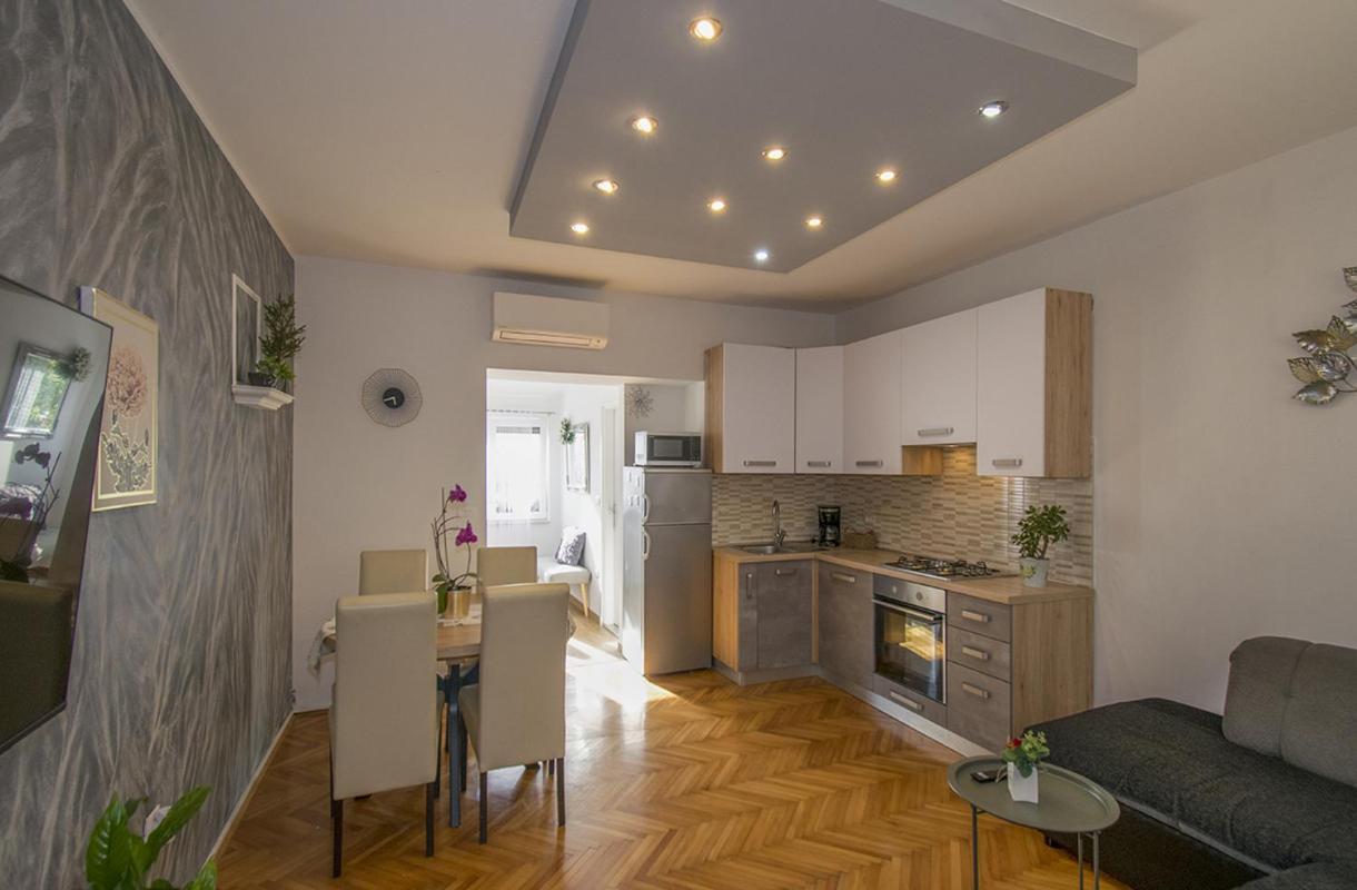 Apartment Edera, Near The Town In A Quiet Location Ρόβινι Εξωτερικό φωτογραφία