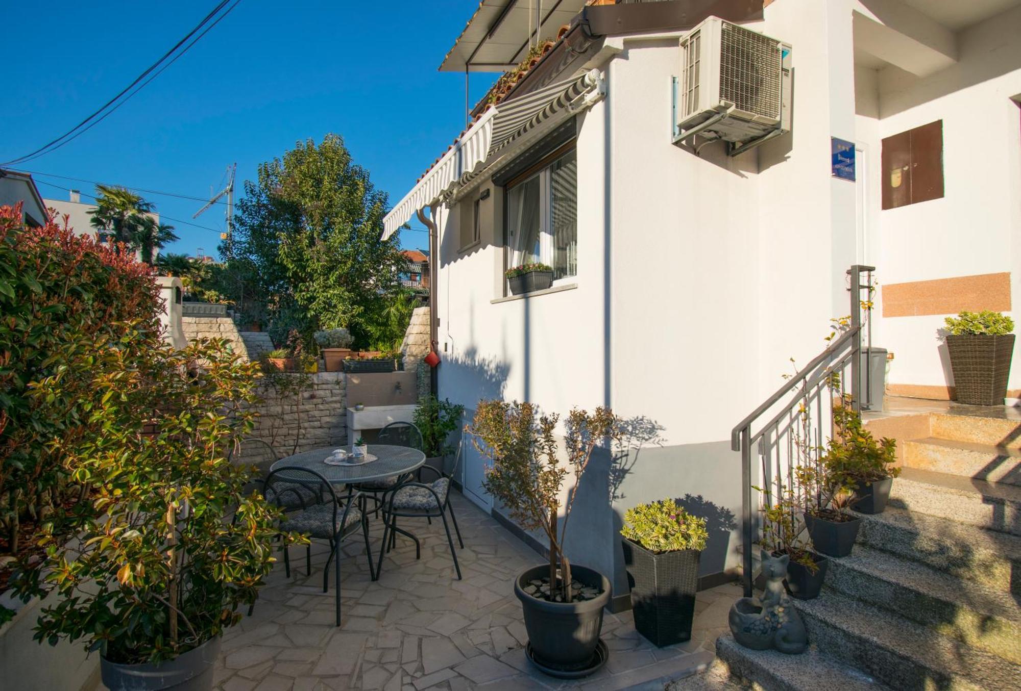 Apartment Edera, Near The Town In A Quiet Location Ρόβινι Εξωτερικό φωτογραφία