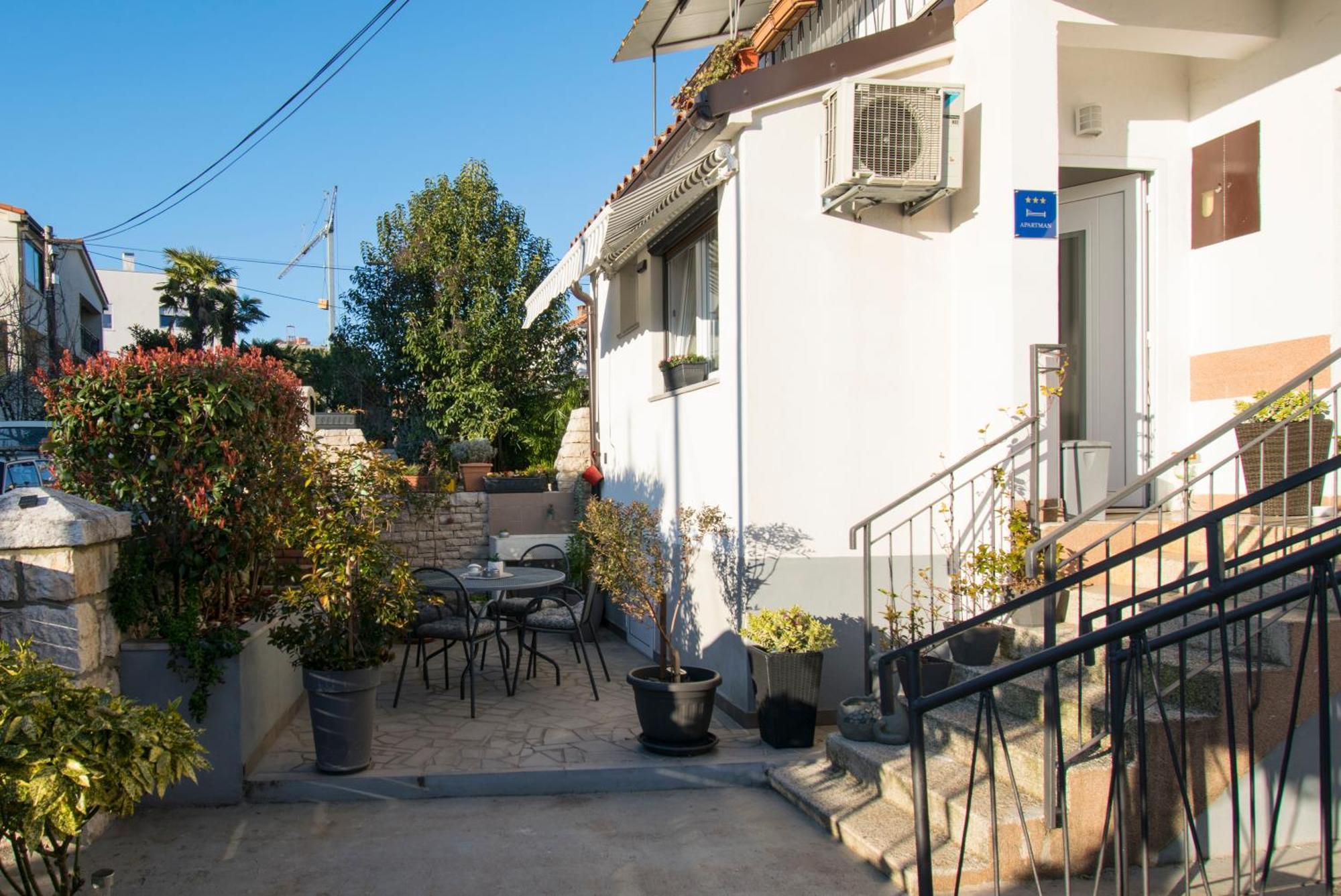 Apartment Edera, Near The Town In A Quiet Location Ρόβινι Εξωτερικό φωτογραφία
